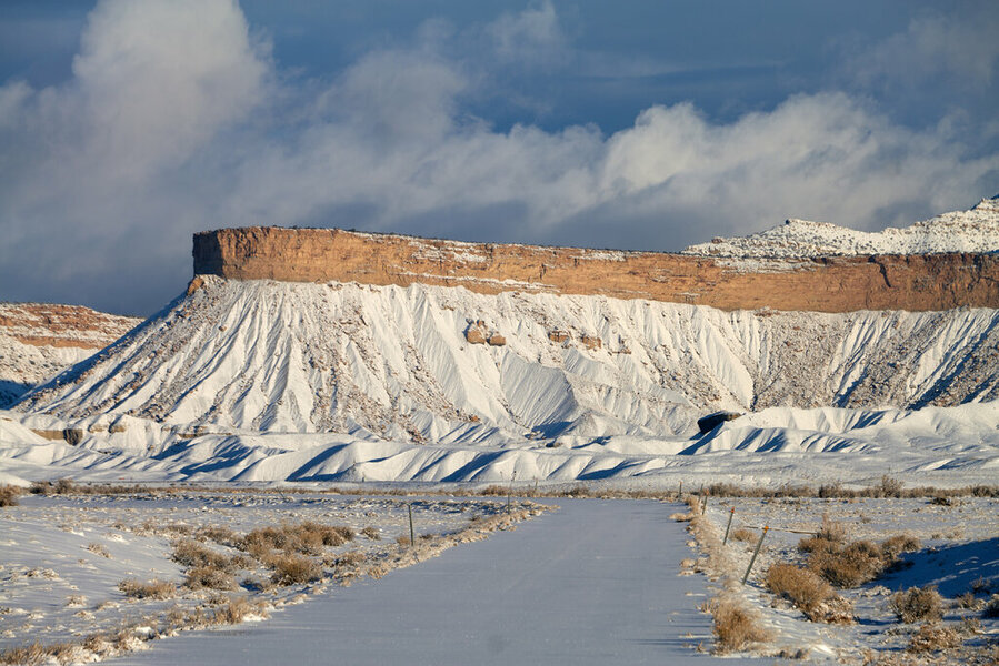 S1R_ISO6400_0Stops_4k 7.jpg