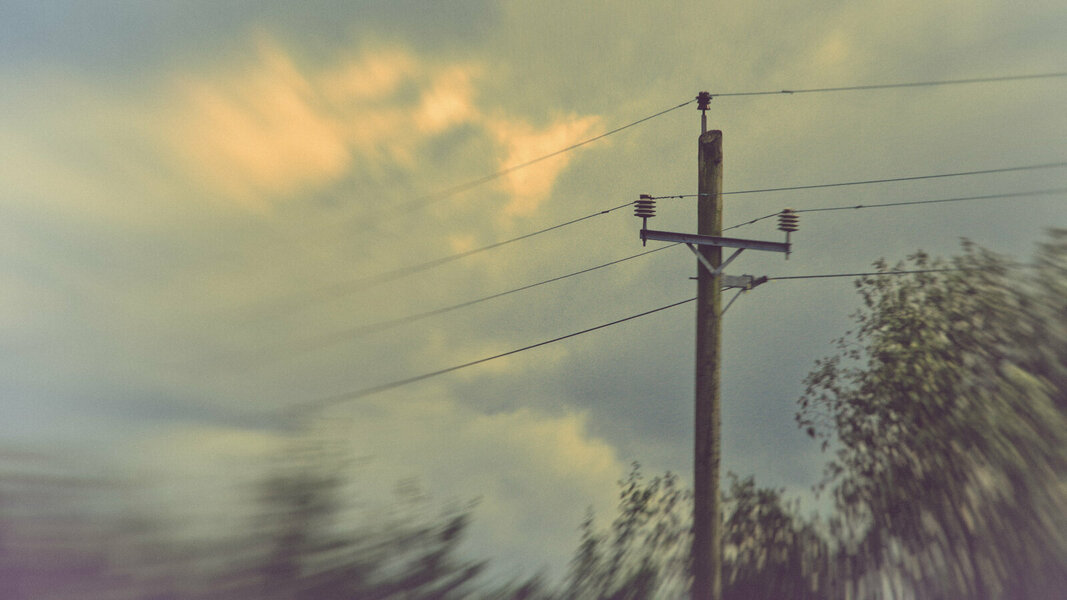 wires - Vivitar 135mm [P12267].jpg