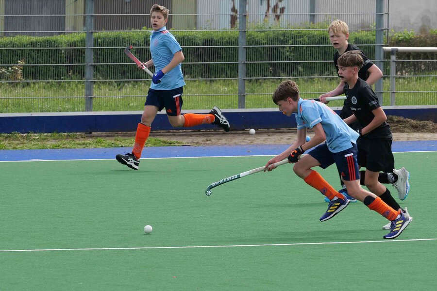 web4k_6503.jpg web4k_6503.jpg