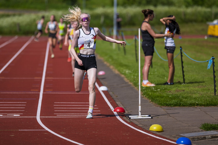 SL2 Sigma 70-200 at 2.8 2.jpg SL2 Sigma 70-200 at 2.8 2.jpg