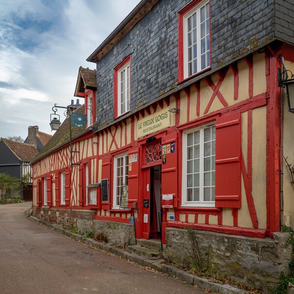 P1R24568-Edit_1600.jpg P1R24568-Edit_1600.jpg