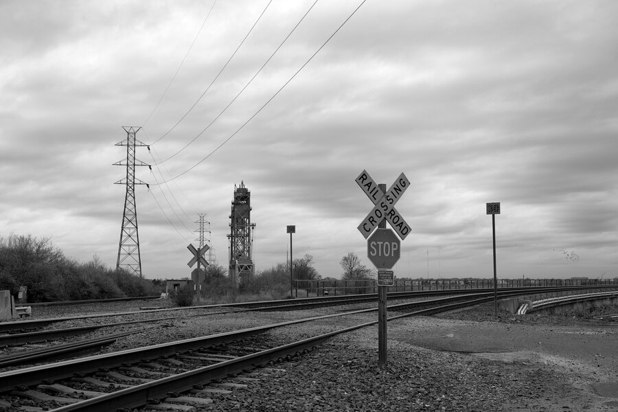 BF_00526 Crossing.jpg