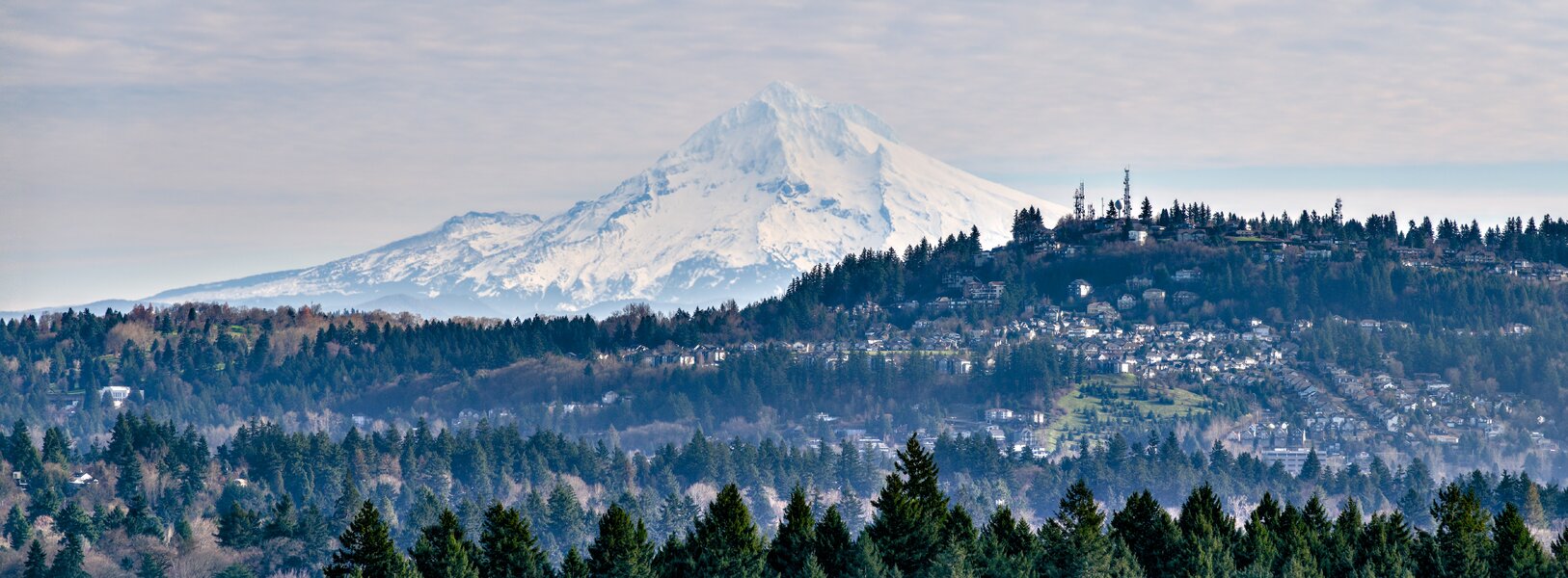 pjd_mt-hood-50-miles-east-of-portland-oregon-251231-p1012947_h.jpg
