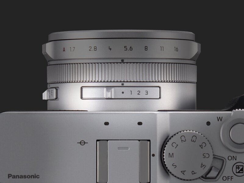 Lumix-L10-silver-Fn-switch.jpg Lumix-L10-silver-Fn-switch.jpg