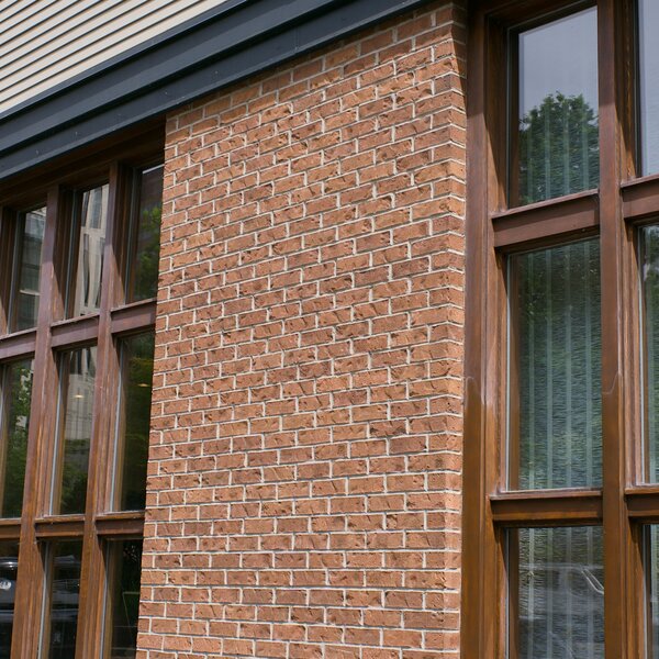 p1003040-bricks-crop.jpg p1003040-bricks-crop.jpg