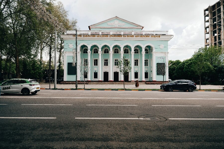 _1077569_lab.jpg _1077569_lab.jpg