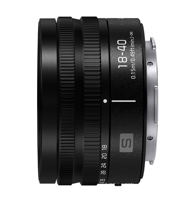 lumix-lens-S-R1840-product image_side_klein.jpg