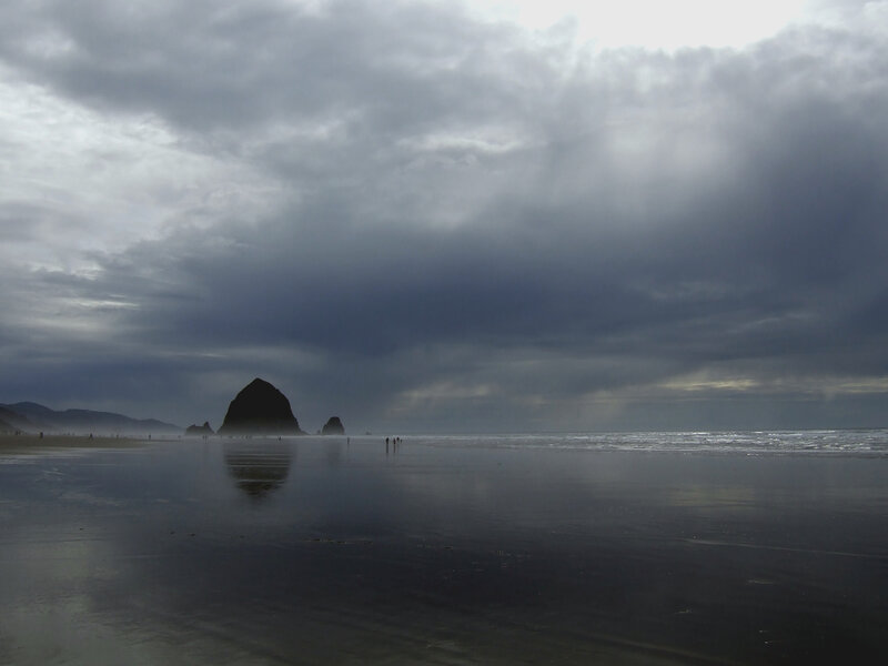 pjd-haystack-rock-cannon-beach-or-p7182-2009_h.jpg